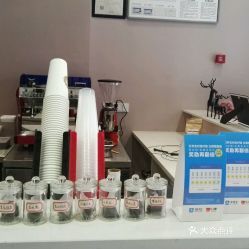 臺州美食探店 椒江萬達(dá)面包與飲品團(tuán)購指南，附電話地址與營業(yè)時間